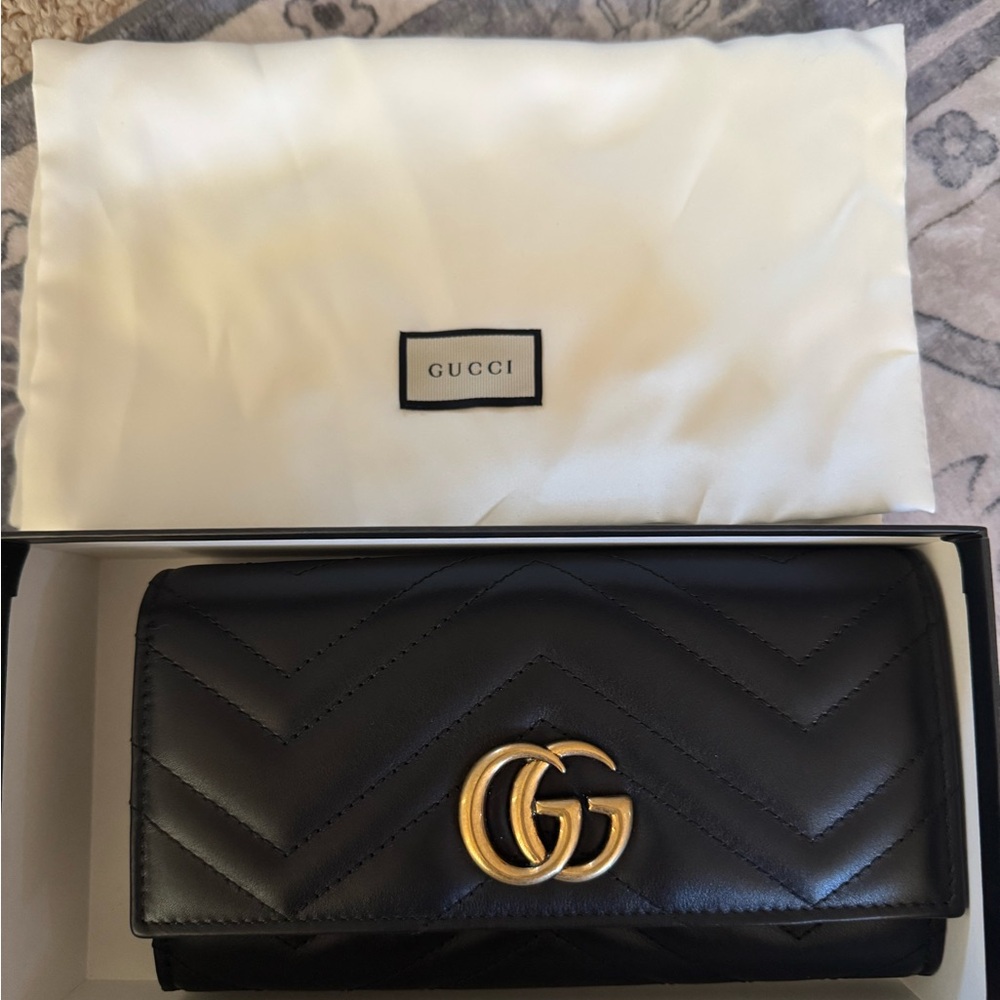 Gucci Black Leather Women's Wallet
